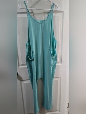 Light Teal Sleeveless Pocket Jumpsuit